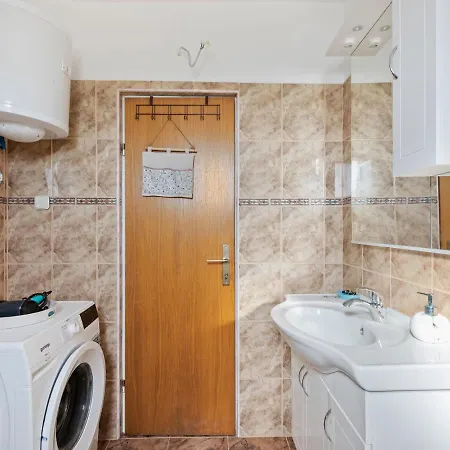 Holiday home Peaceful In With Swimming Pool *